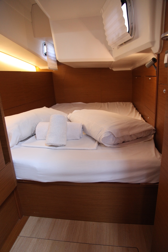 Sun Odyssey 410 - 3 cab. — photo 11