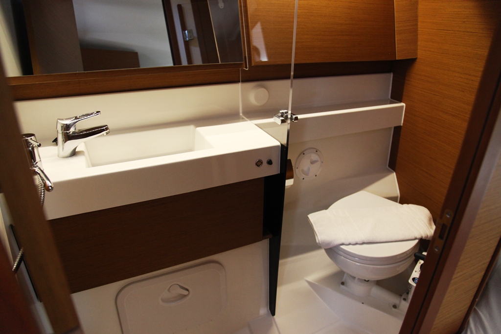 Sun Odyssey 410 - 3 cab. — photo 14