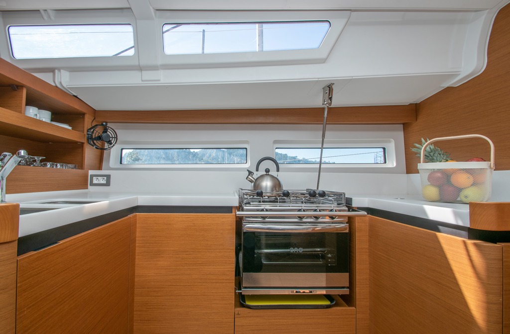 Sun Odyssey 490 - 4 cab. — photo 11