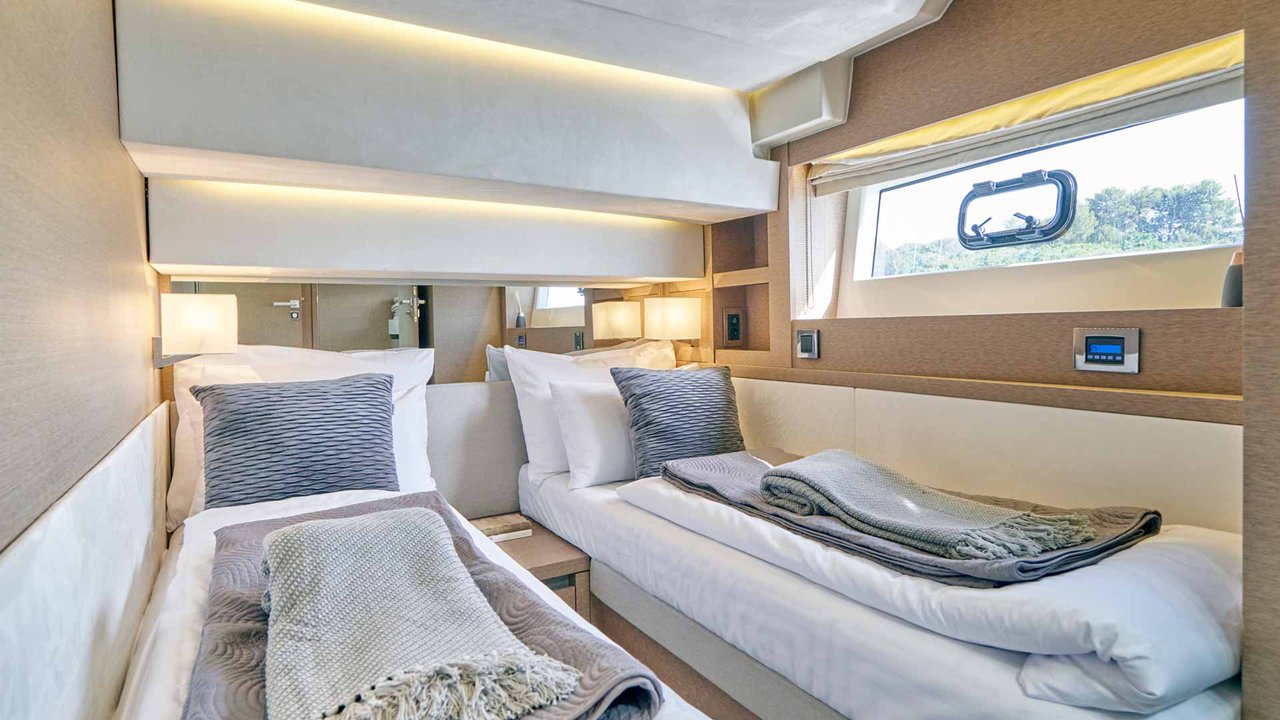 Prestige 630S — photo 24