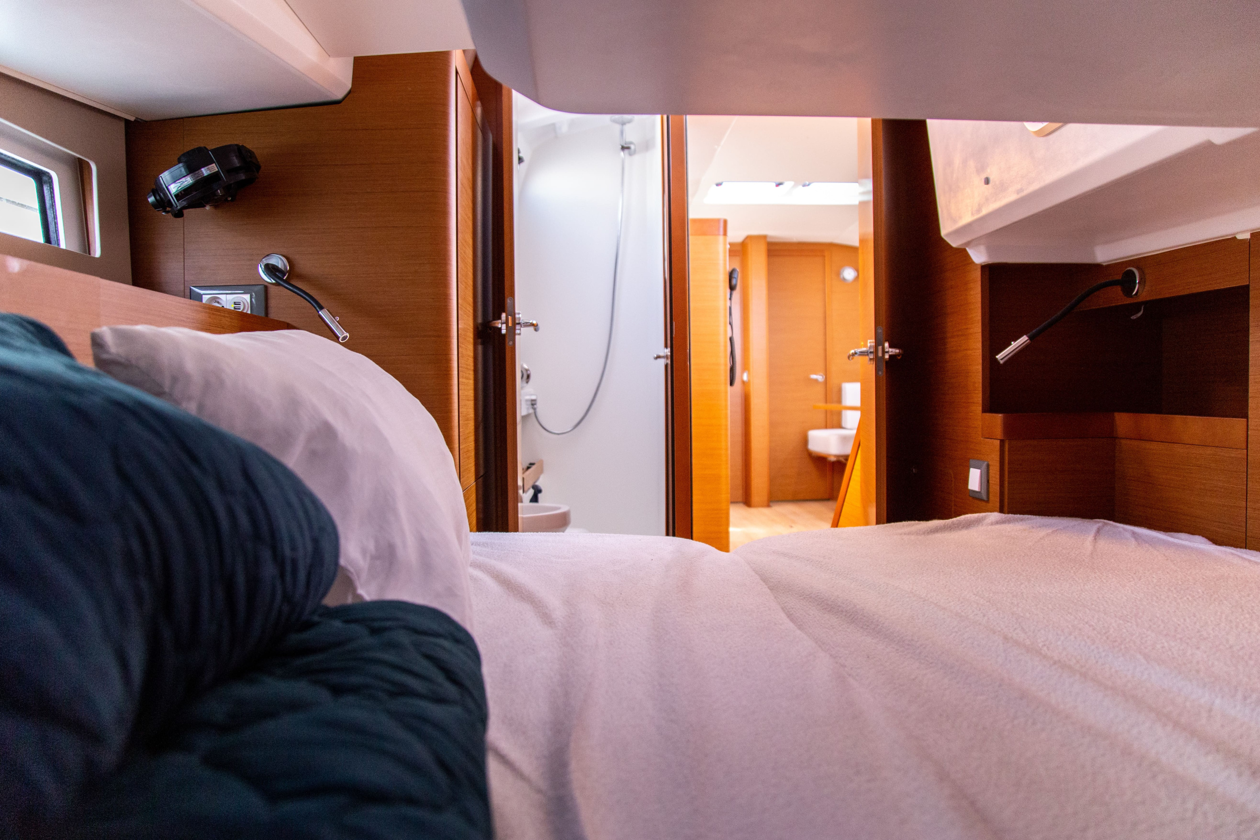 Sun Odyssey 490 - 4 cab. — photo 4