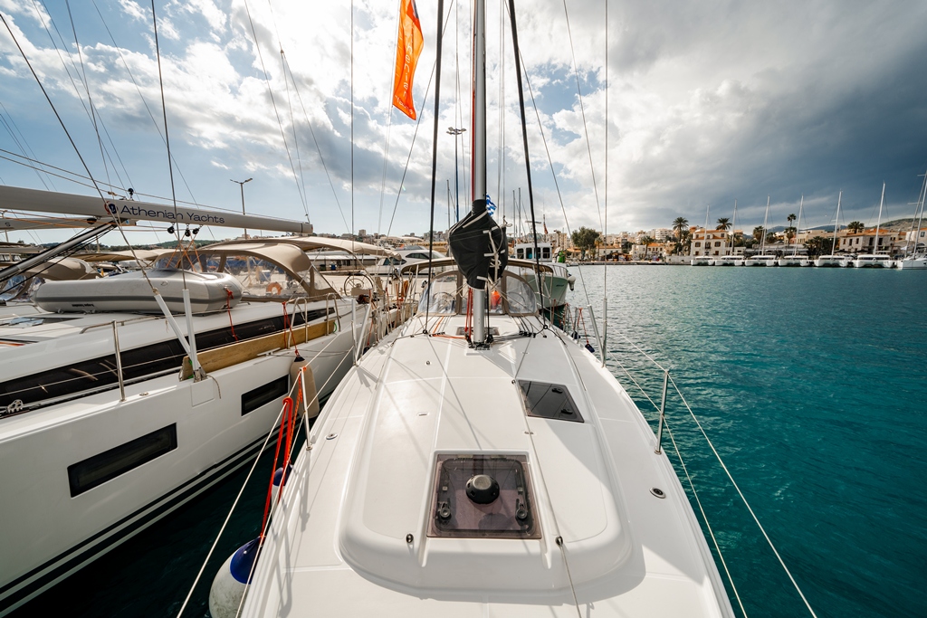 Sun Odyssey 380 - 3 cab. — photo 4