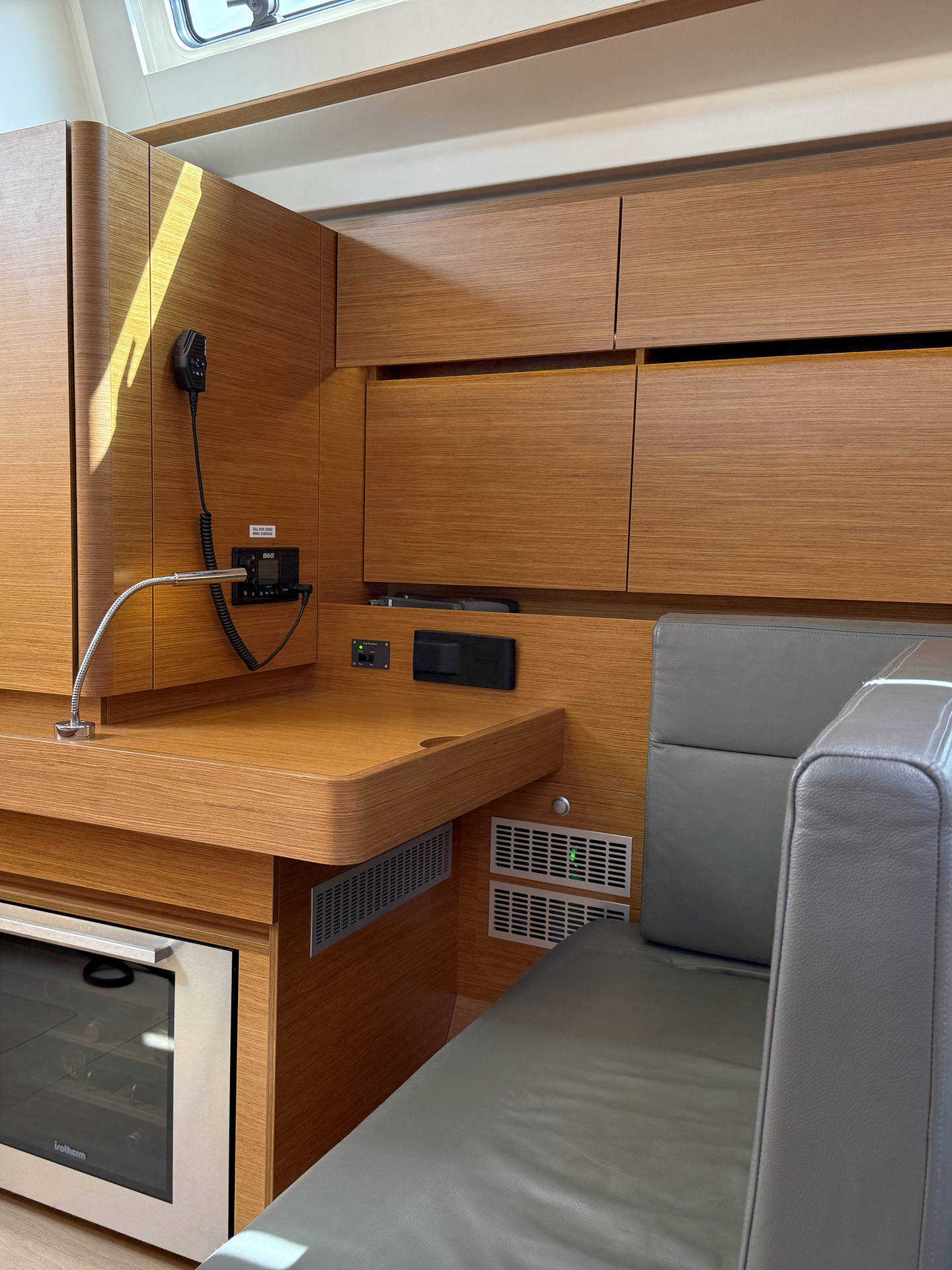 Hanse 588 - 3 + 1 cab. — photo 54