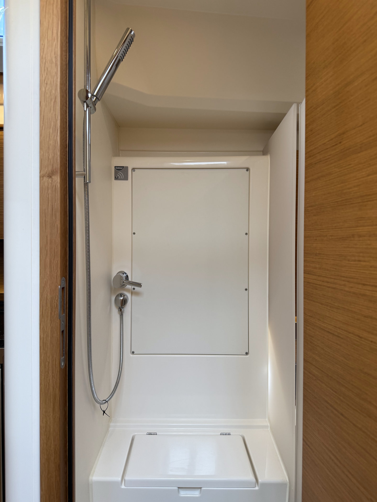 Hanse 588 - 3 + 1 cab. — photo 15