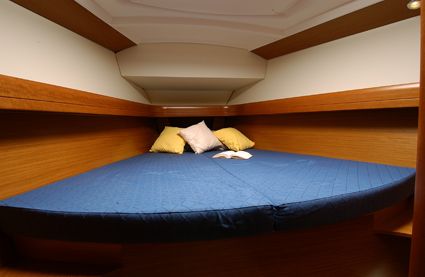 Sun Odyssey 42i — photo 4