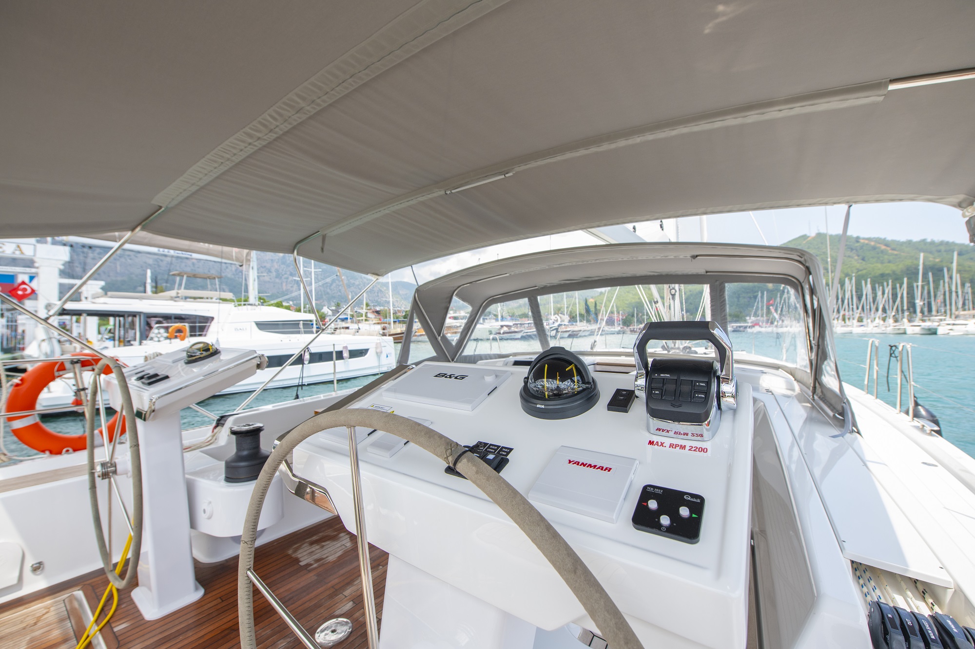 Hanse 548 - 5 + 1 cab. — photo 5