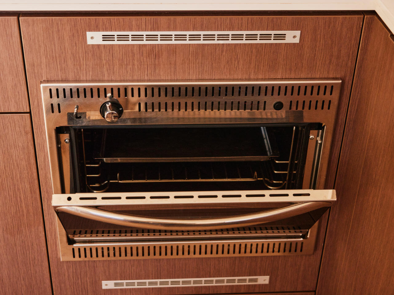 Bali 4.6 - 4 + 1 cab. — photo 11