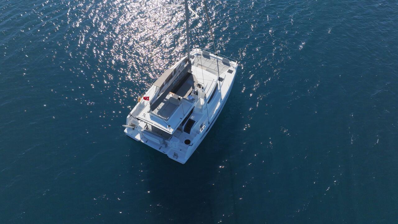 Bali 4.8 - 4 + 1 cab. — photo 4