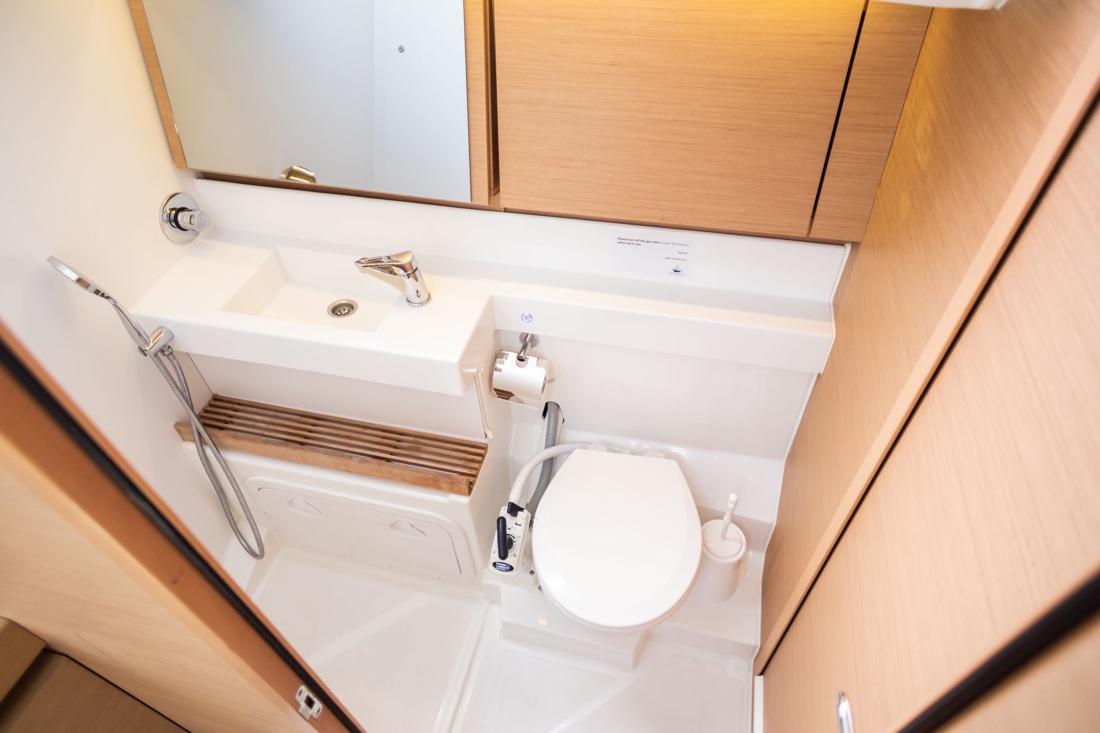 Sun Odyssey 440 - 4 cab. — photo 11