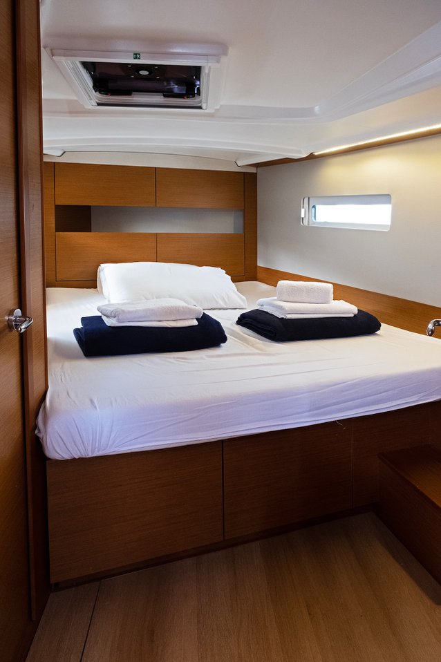Sun Odyssey 410 - 3 cab. — photo 7