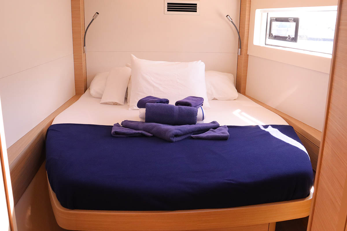 Lagoon 46 - 4 + 2 cab. — photo 13