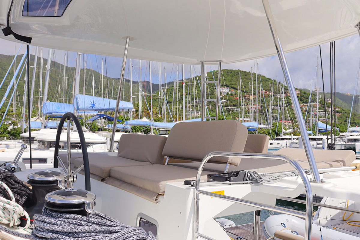 Lagoon 46 - 4 + 2 cab. — photo 9