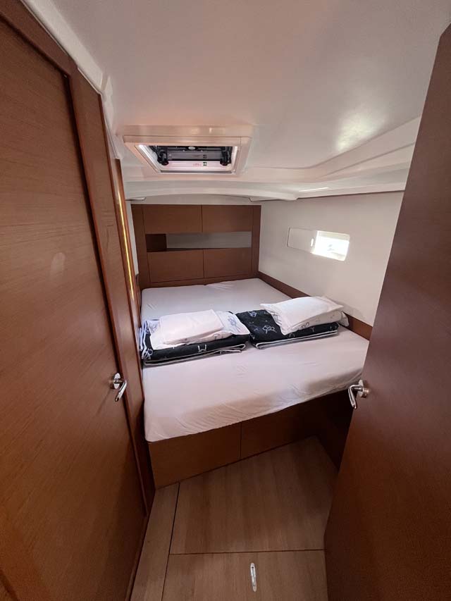 Sun Odyssey 410 - 3 cab. — photo 16