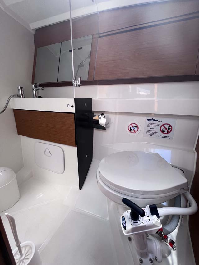 Sun Odyssey 410 - 3 cab. — photo 20