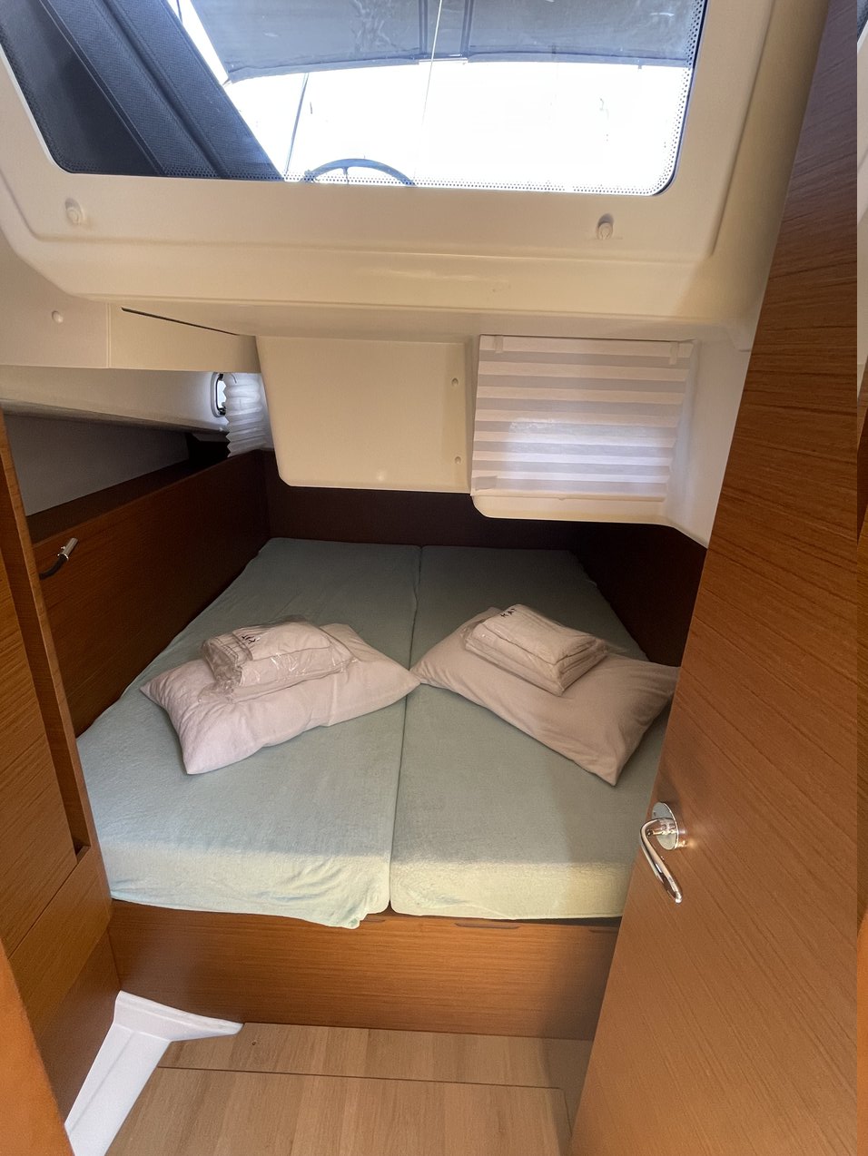 Sun Odyssey 440 - 4 cab. — photo 7