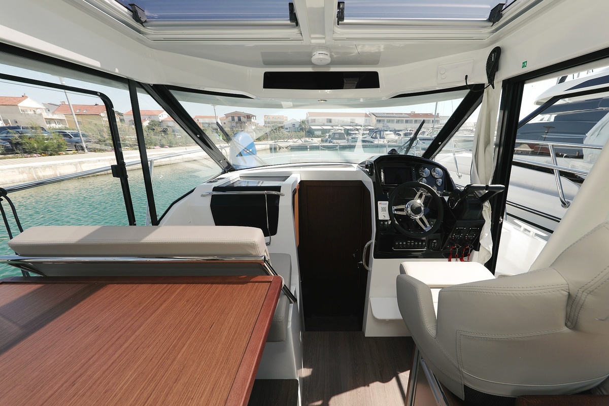 Merry Fisher 895 - 2 cab. — photo 12