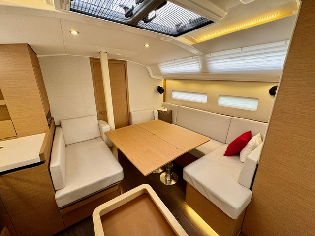 Sun Odyssey 410 - 3 cab. — photo 6