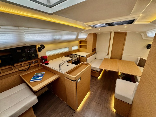 Sun Odyssey 410 - 3 cab. — photo 7