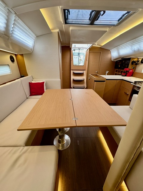 Sun Odyssey 410 - 3 cab. — photo 8