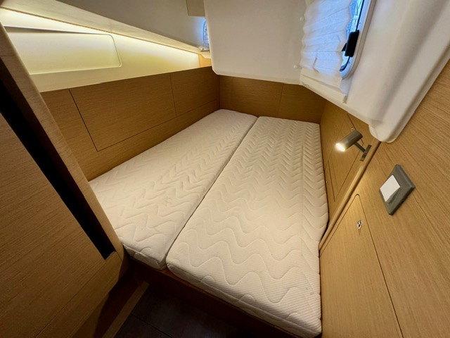Sun Odyssey 410 - 3 cab. — photo 14