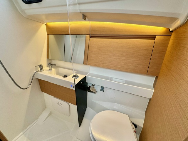 Sun Odyssey 410 - 3 cab. — photo 19