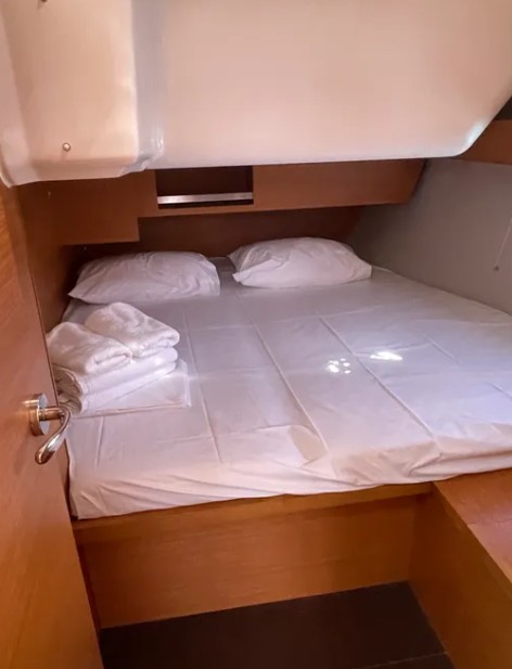 Dufour 430 GL — photo 8