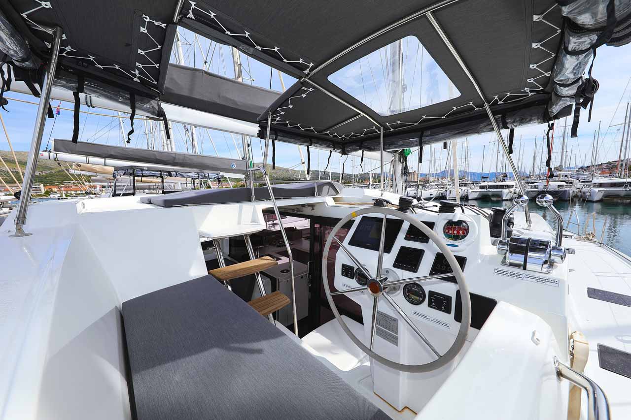 Fountaine Pajot Astrea 42 - 4 + 1 cab. — photo 6
