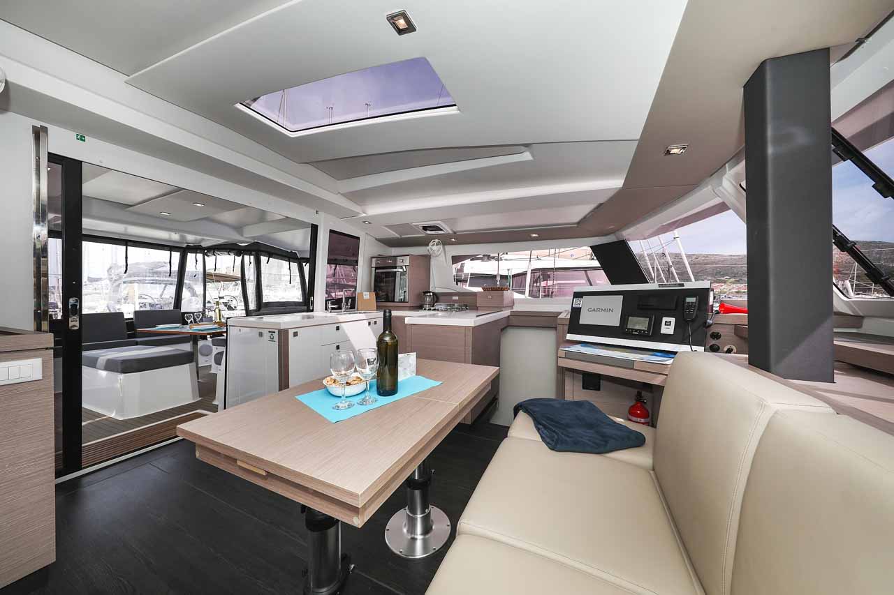 Fountaine Pajot Astrea 42 - 4 + 1 cab. — photo 13
