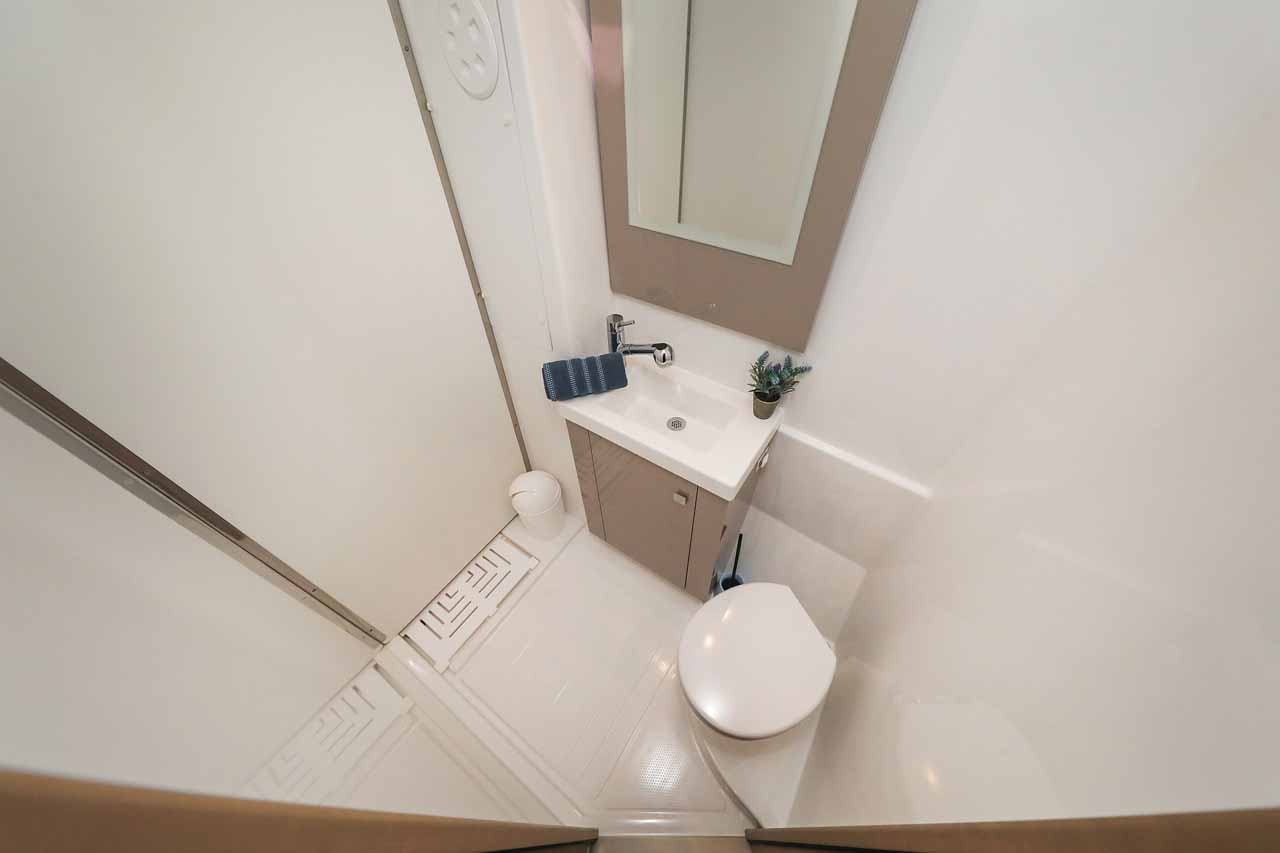 Fountaine Pajot Astrea 42 - 4 + 1 cab. — photo 25