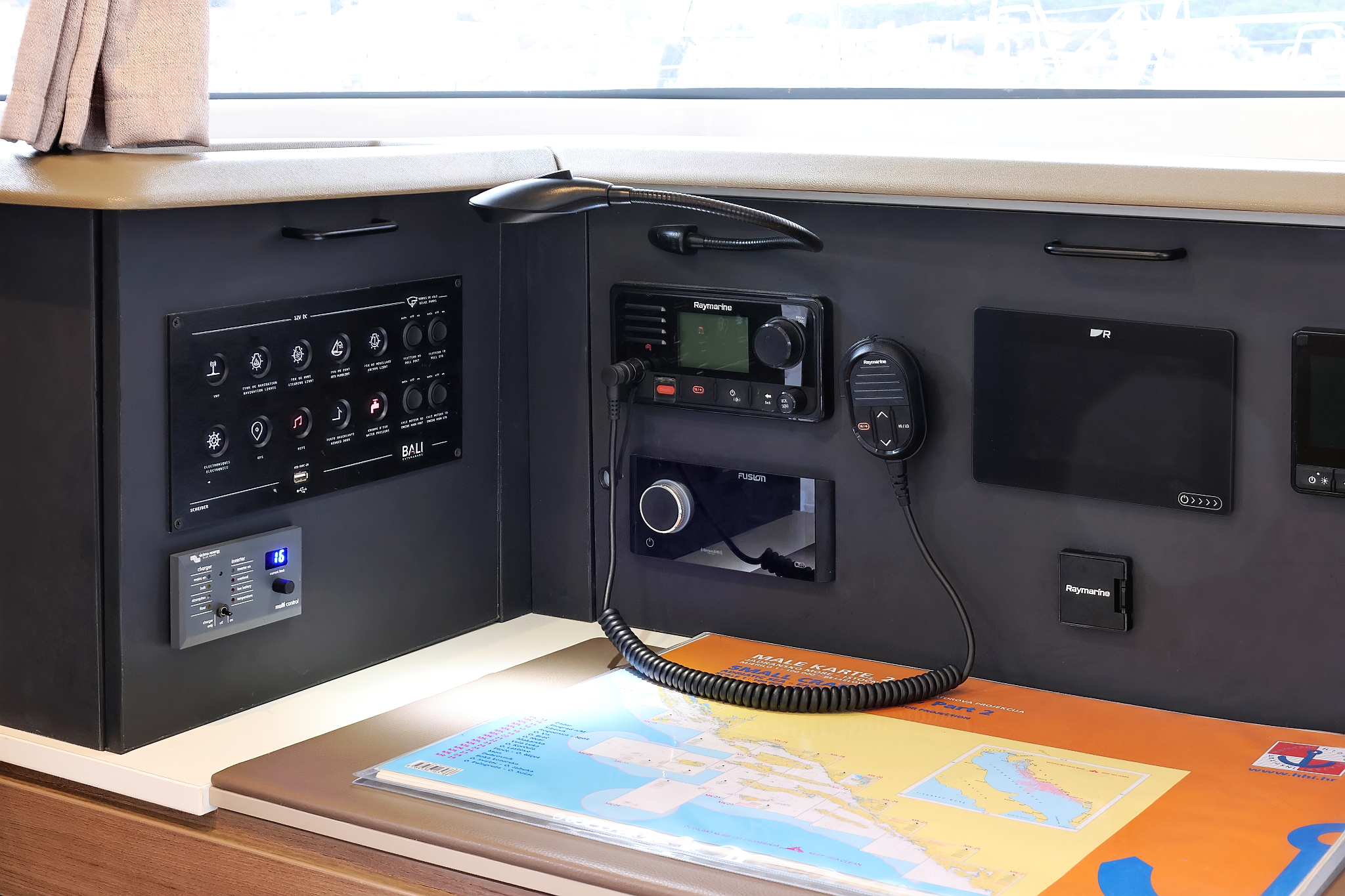 Bali 4.2 - 4 + 1 cab. — photo 30