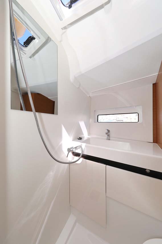 Sun Odyssey 490 - 5 cab. — photo 12