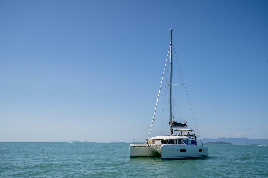 Lagoon 42 - 4 + 1 cab. — photo 4