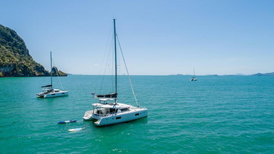 Lagoon 42 - 4 + 1 cab. — photo 6