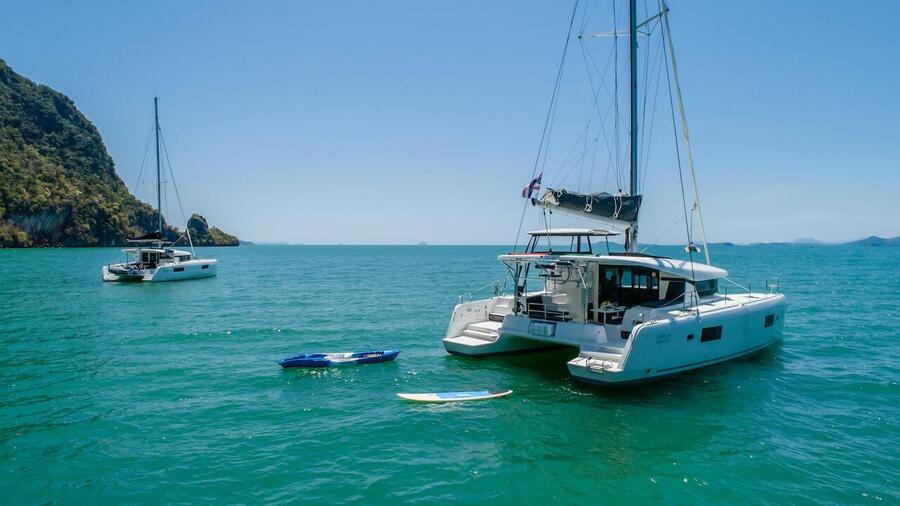 Lagoon 42 - 4 + 1 cab. — photo 7