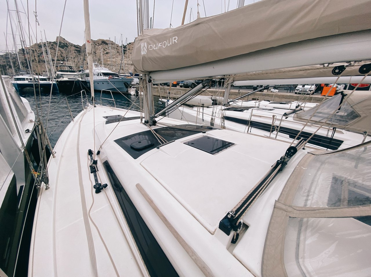 Dufour 390 GL — photo 2