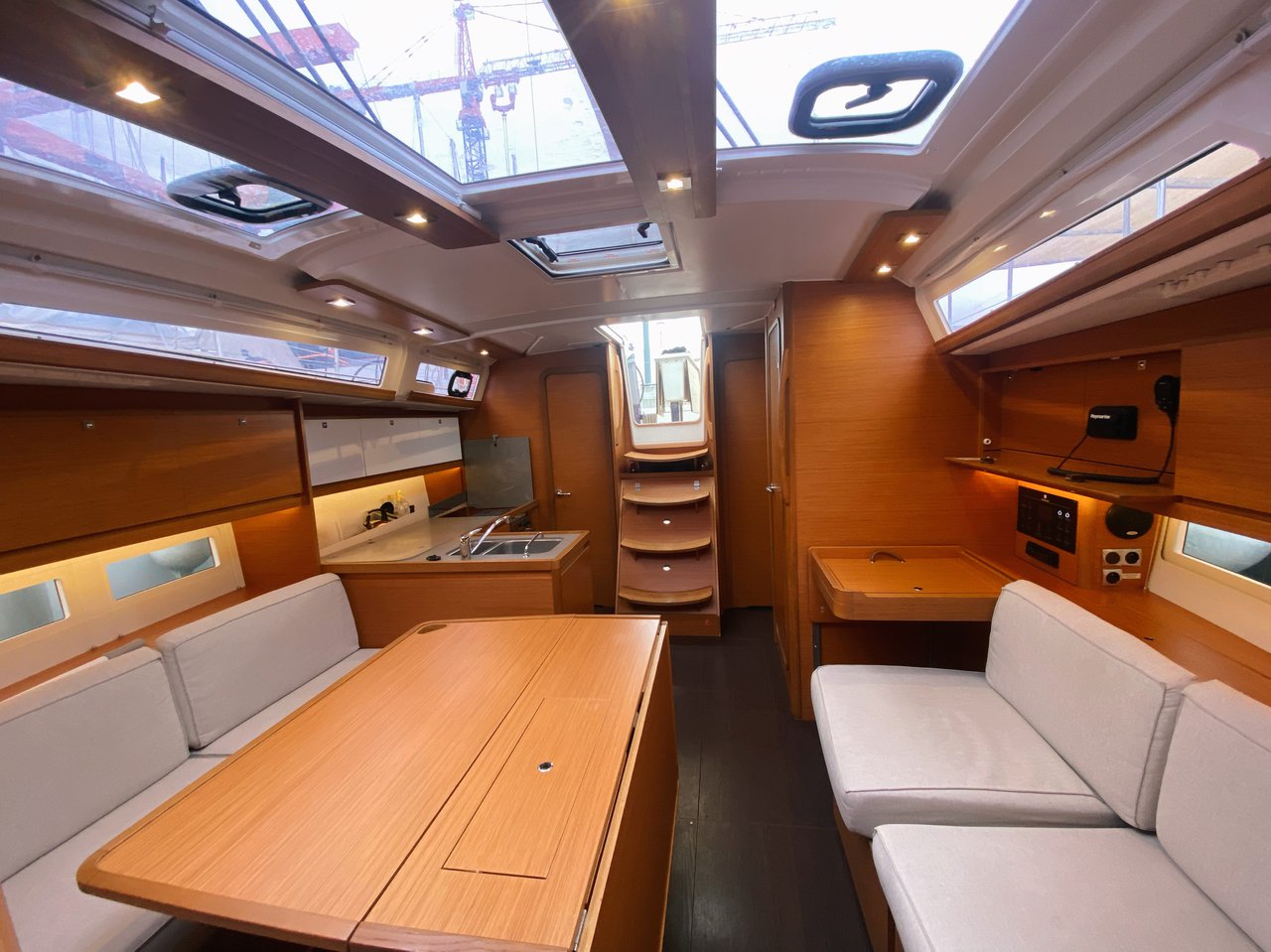 Dufour 390 GL — photo 3