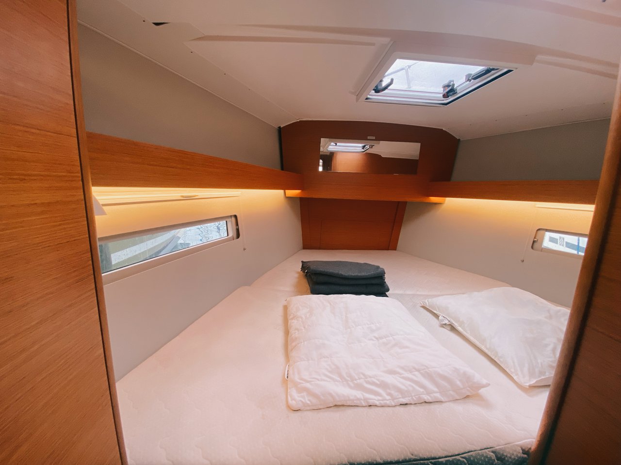 Dufour 390 GL — photo 9