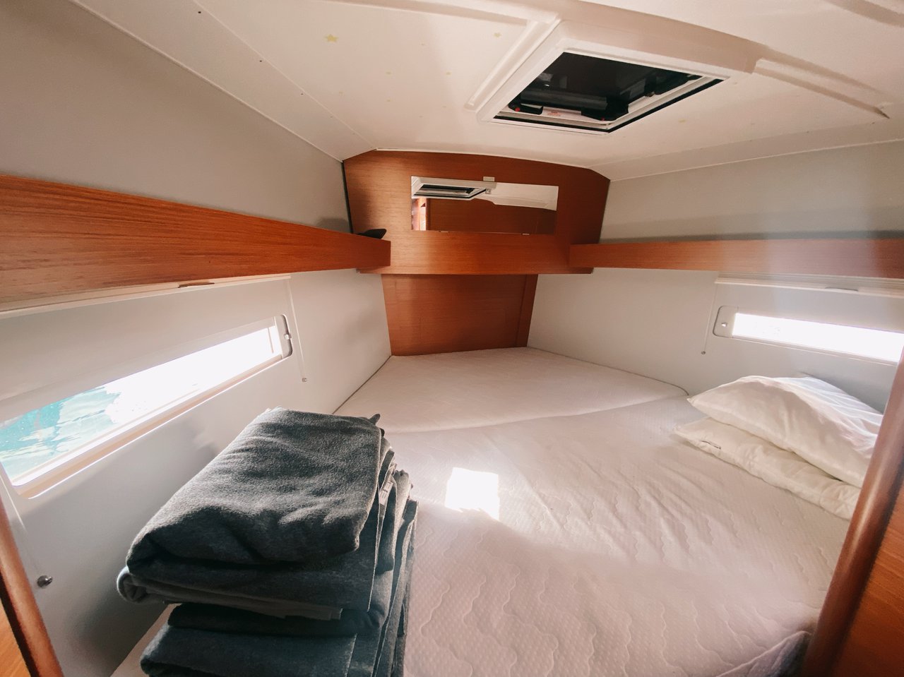 Dufour 390 GL — photo 9