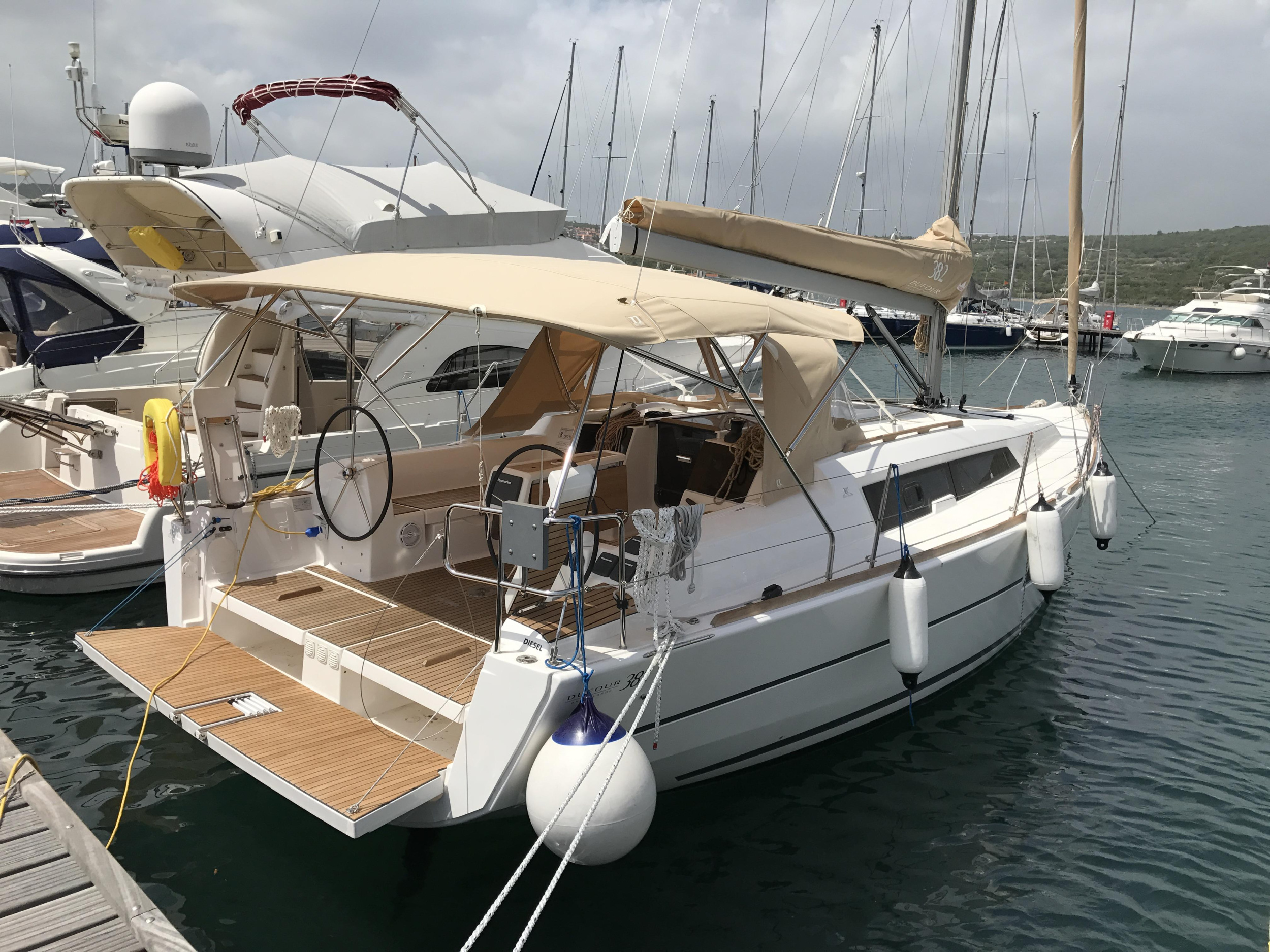 Dufour 382 GL — photo 3