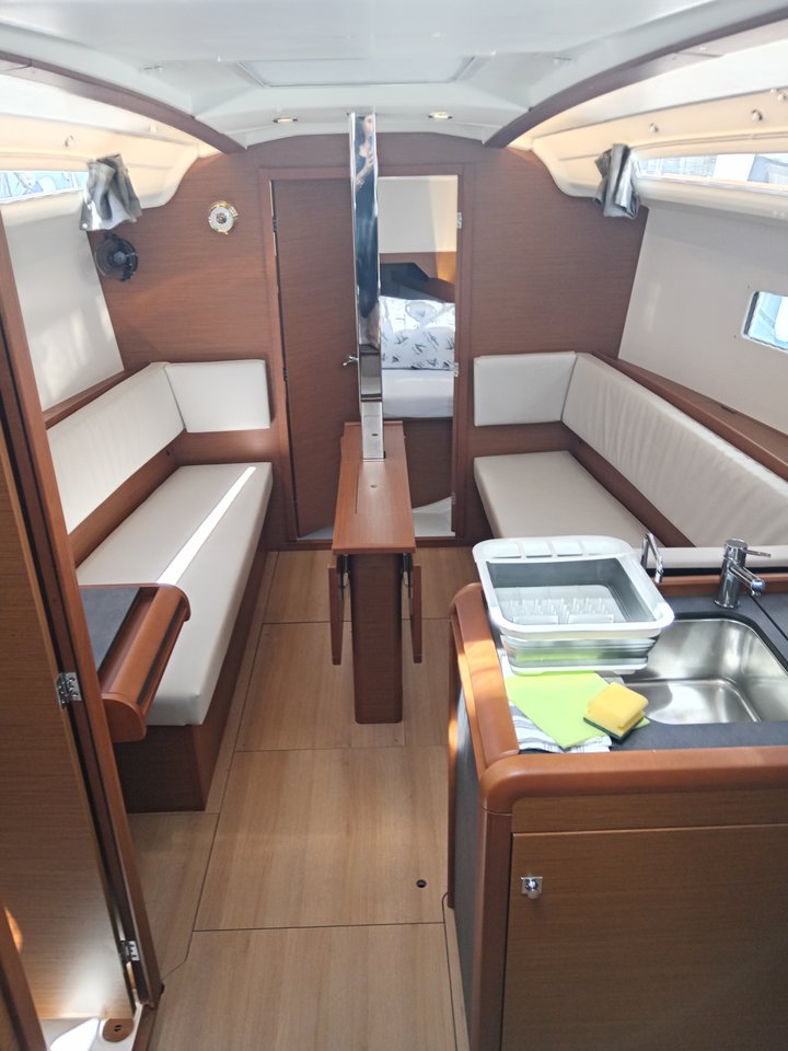 Sun Odyssey 349 - 3 cab. — photo 6