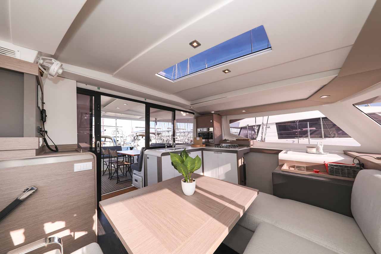 Fountaine Pajot Isla 40 - 4 + 1 cab. — photo 12