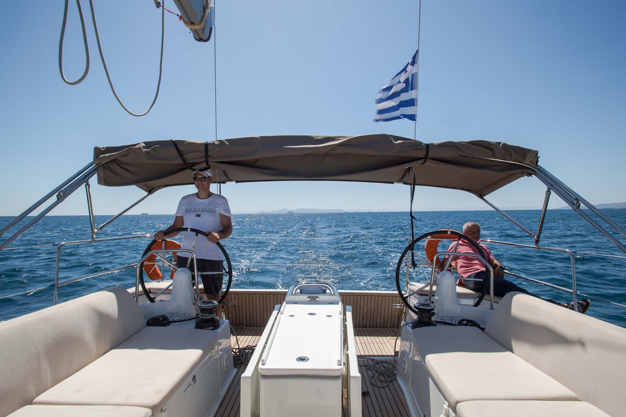 Sun Odyssey 440 - 4 cab. — photo 6