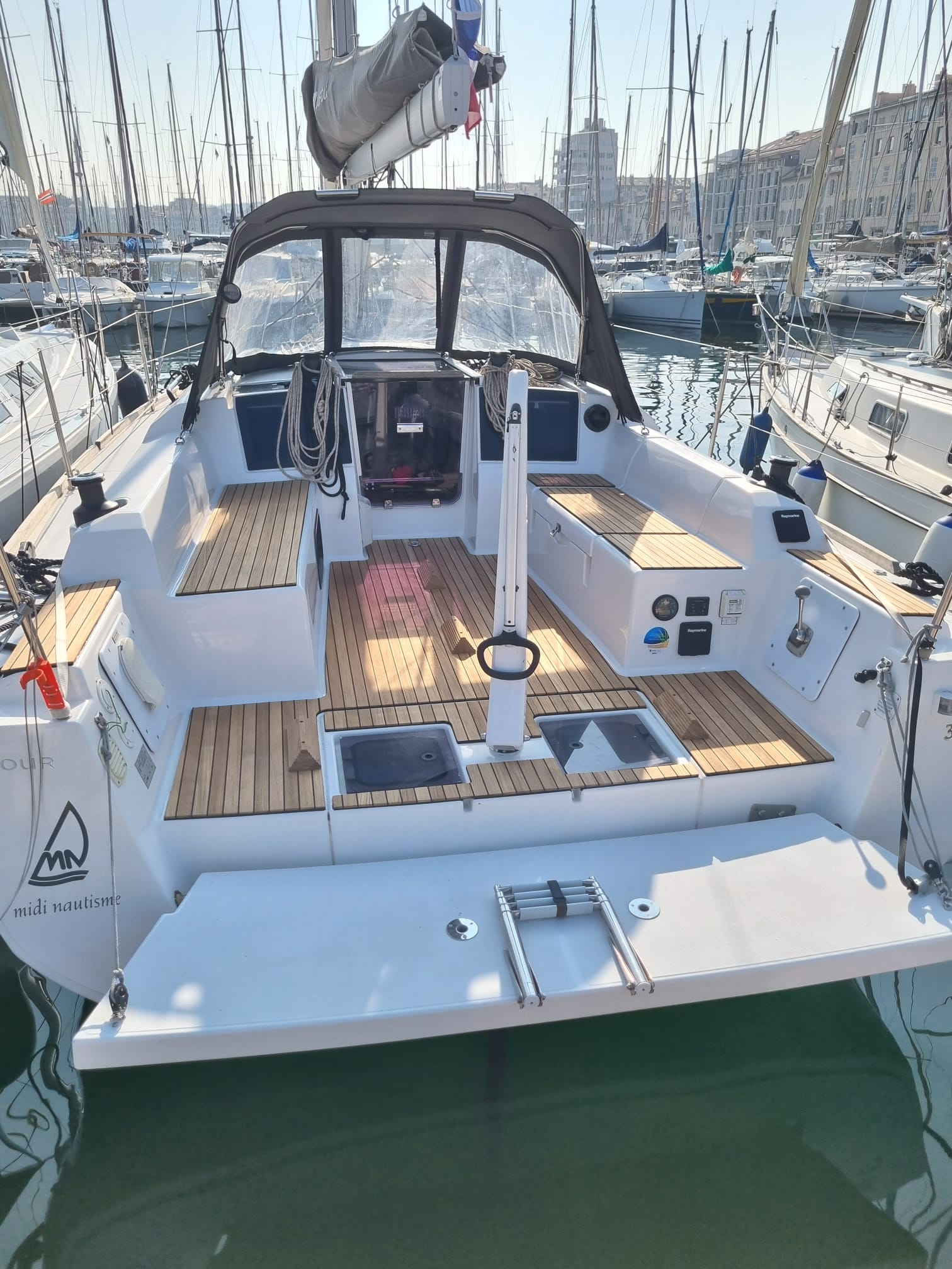 Dufour 32 — photo 8