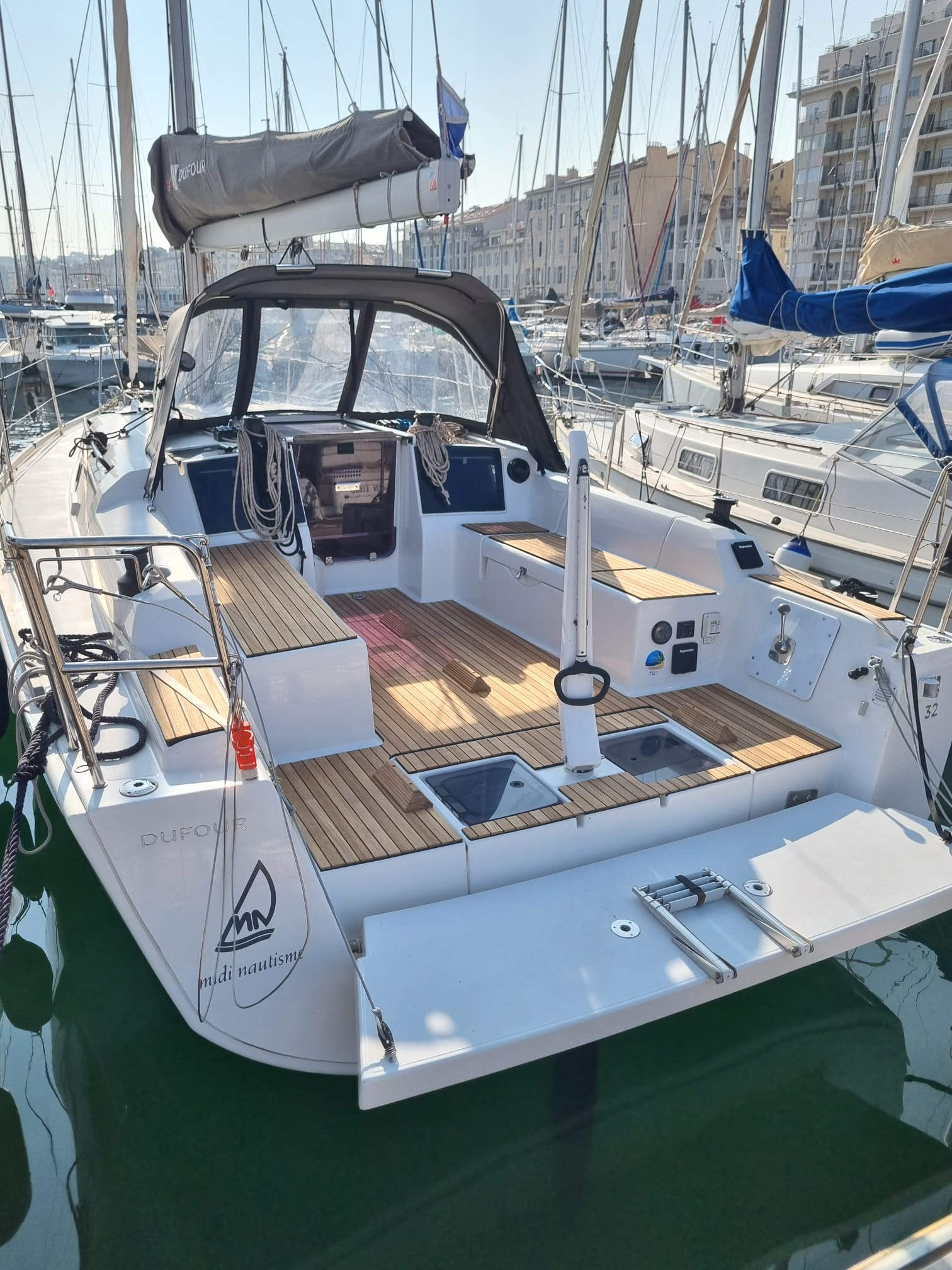 Dufour 32 — photo 9