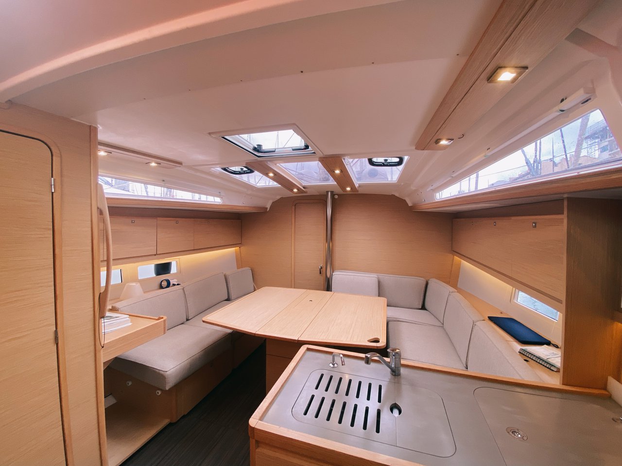 Dufour 390 GL — photo 4