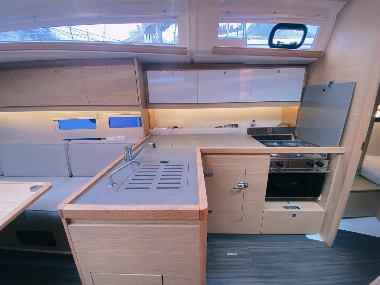 Dufour 390 GL — photo 6
