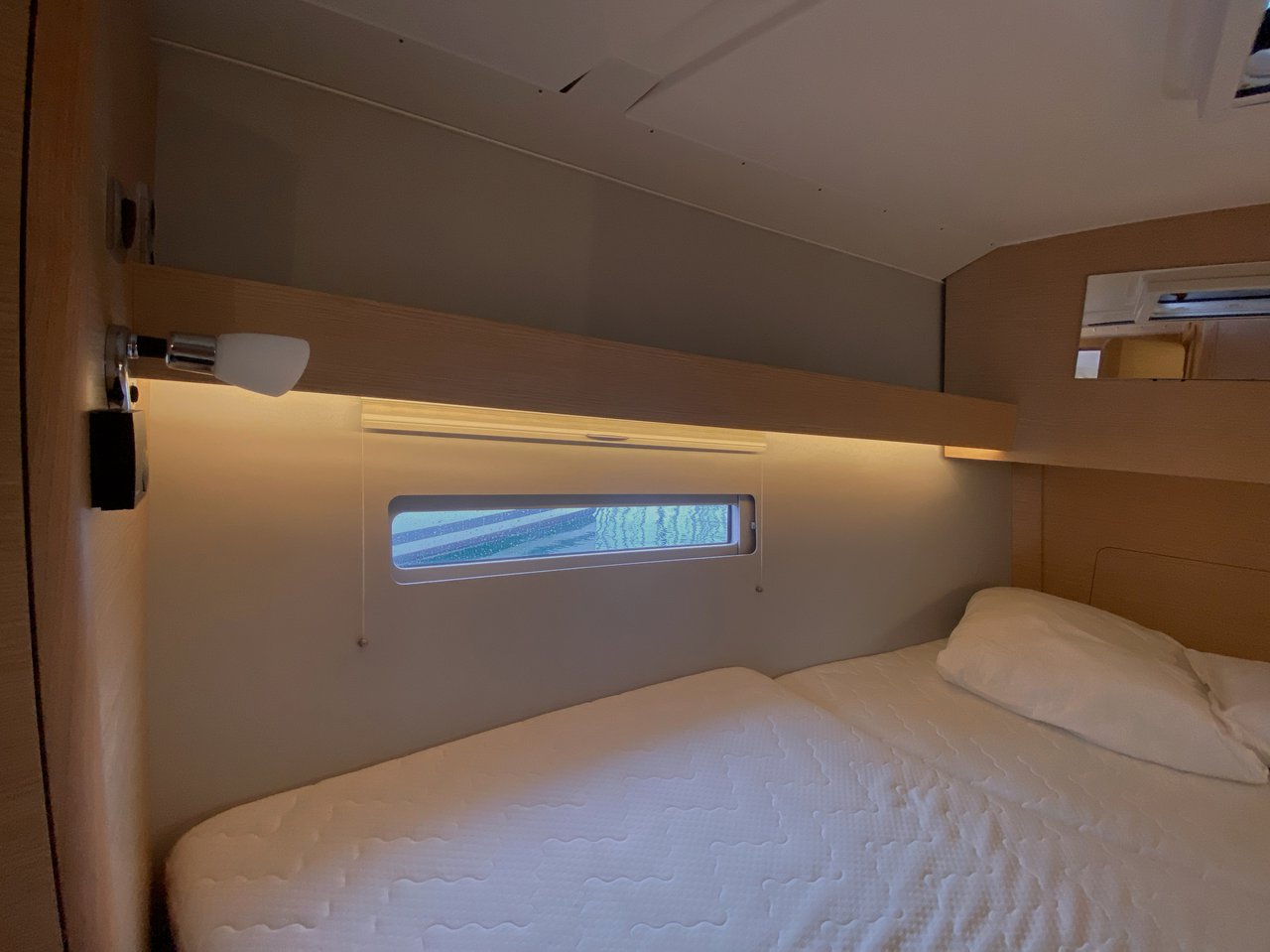 Dufour 390 GL — photo 12