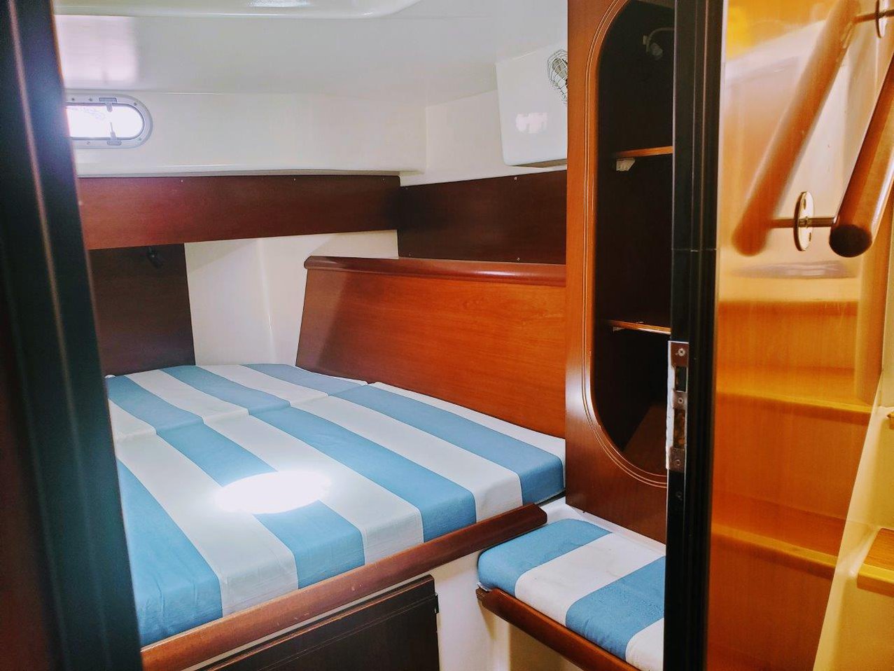 Lavezzi 40 — photo 19