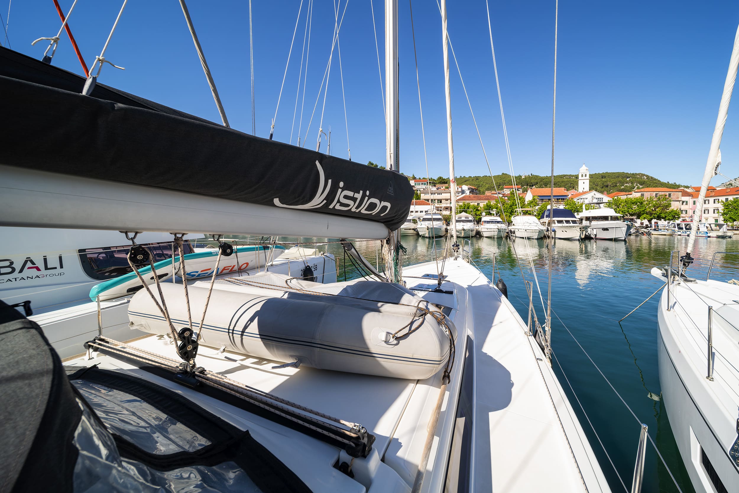 Dufour 430 — photo 8