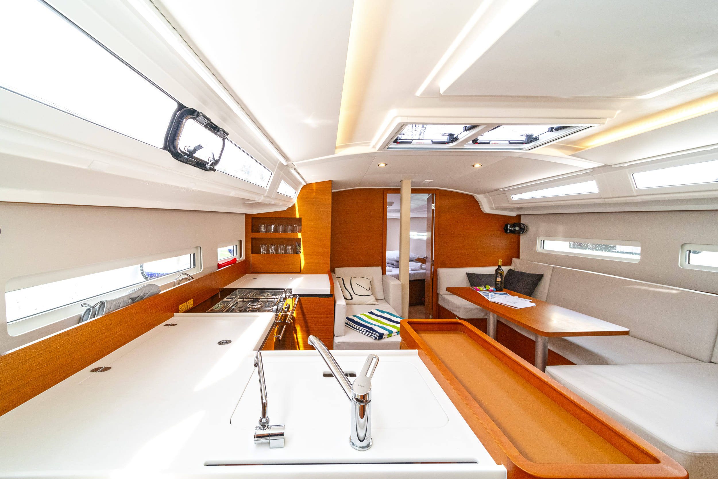 Sun Odyssey 410 - 3 cab. — photo 13